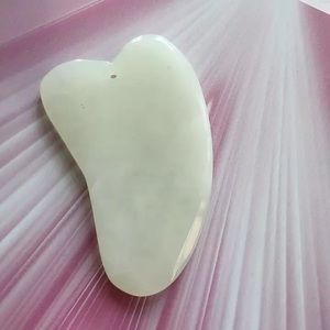 Natural Jade Board Scraching Facial massager